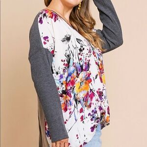 Long Sleeve Waffle Knit Front Floral Print V-Neck Top with Gathered Knot Detail